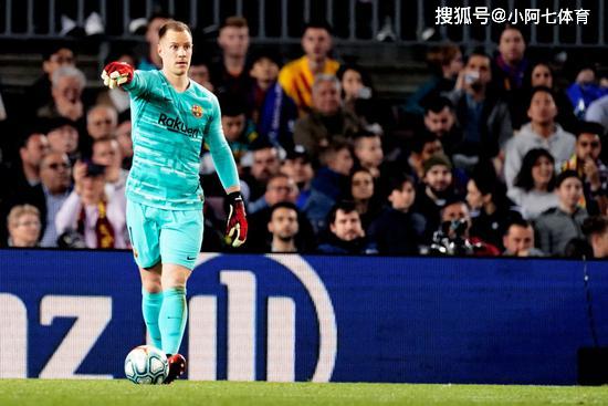  特尔施特根神扑保球门不失获赞誉  